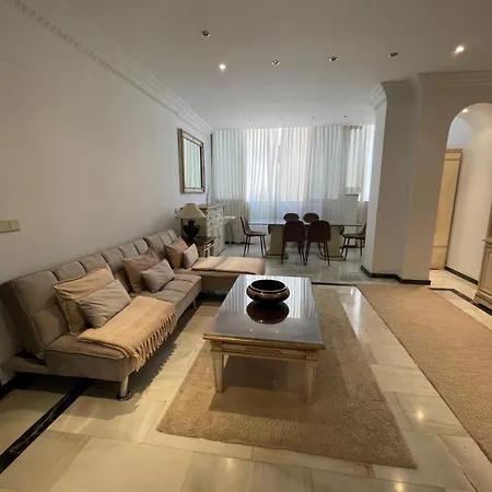 Appartamento Beachfront Edificio Mayoral Primera Linea De Playa Y Centro Ciudad Con Barco Opcional Marbella
