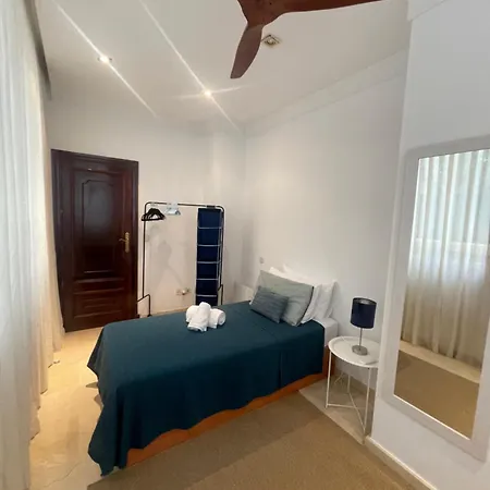 Апартаменты Marbella Beach Front Edificio Mayoral Centro Ciudad Primera Linea Muy Espacioso Acceso Directo Playa